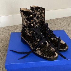 NWT Stuart Weitzman crushed velvet boots